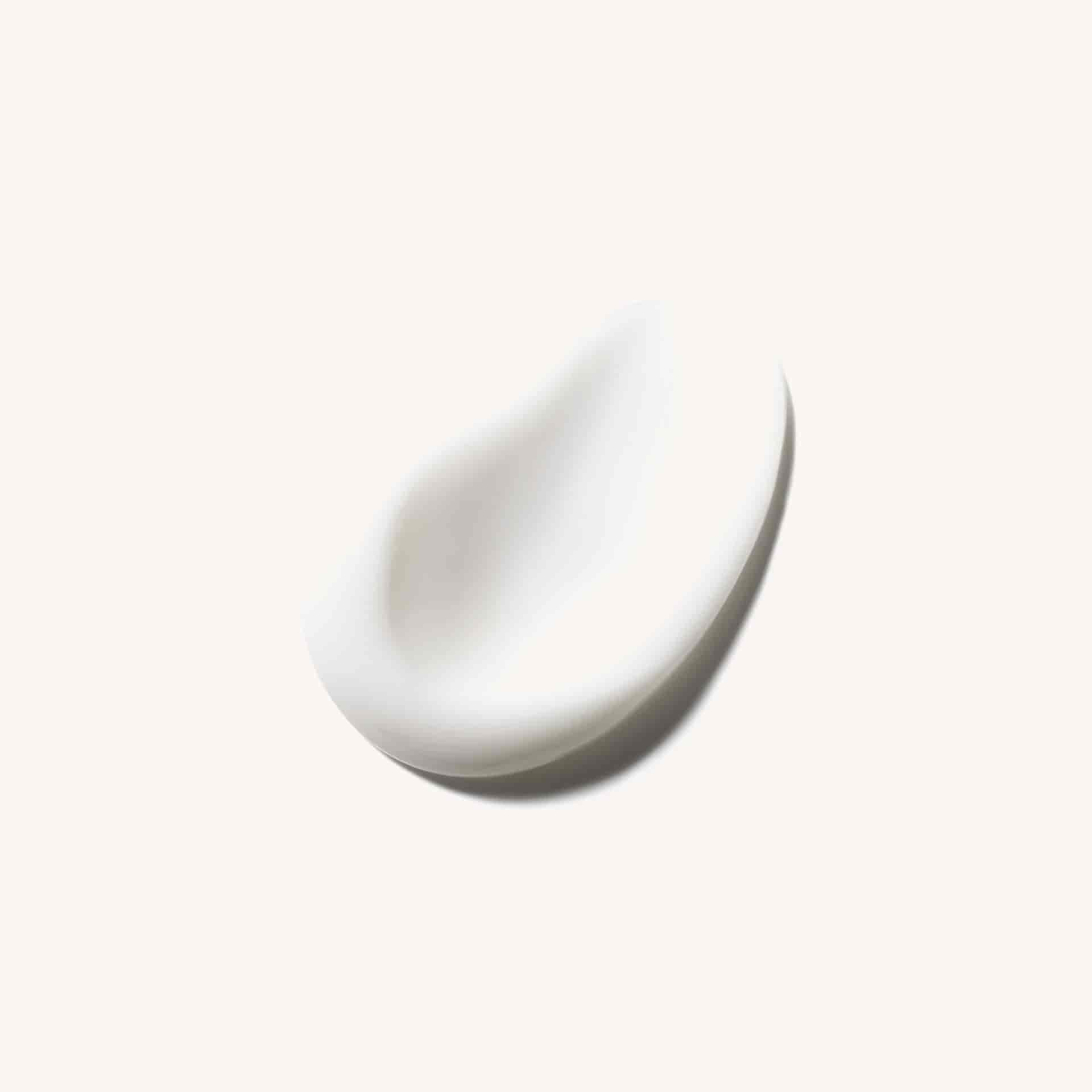 Moisture Surge Intense 72-Hour Lipid-Replenishing Hydrator